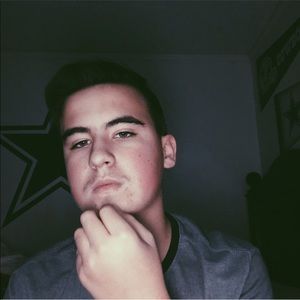 Meet your Posher, Grayson